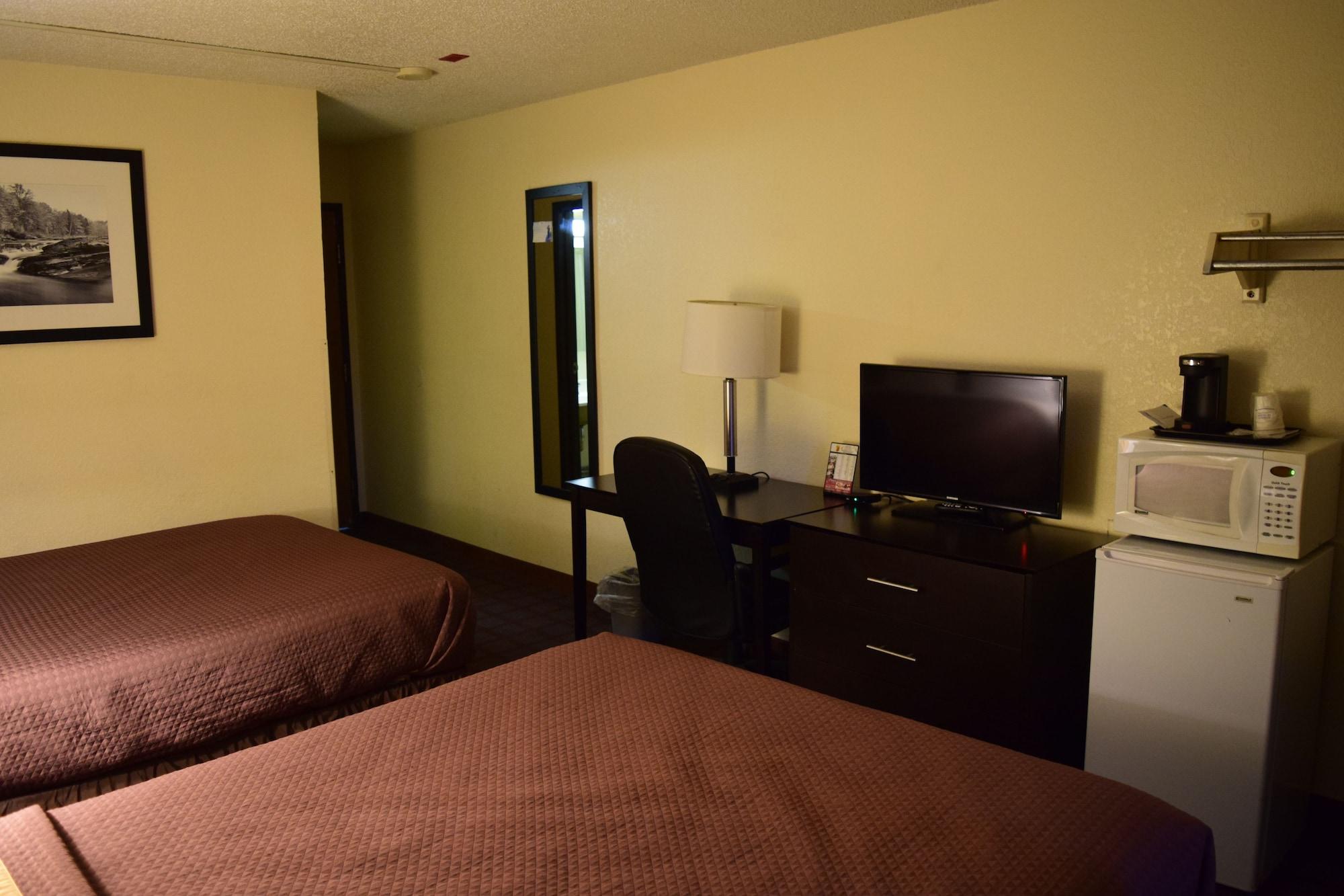 Super 8 By Wyndham Saginaw Motel Buitenkant foto